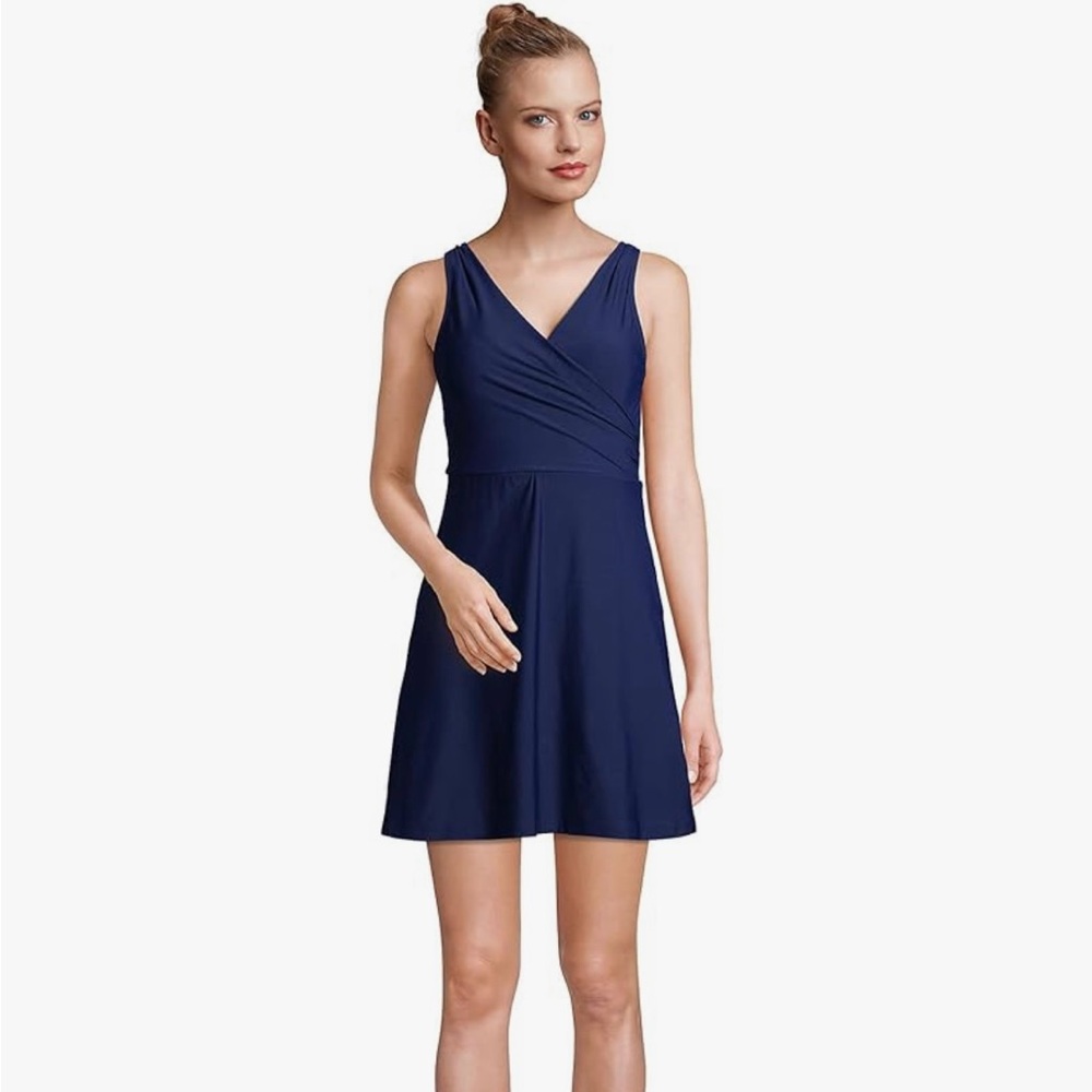EUC Lands' End Tummy Control Surplice Wrap Swim Dress One-piece Swimsuit Size 8